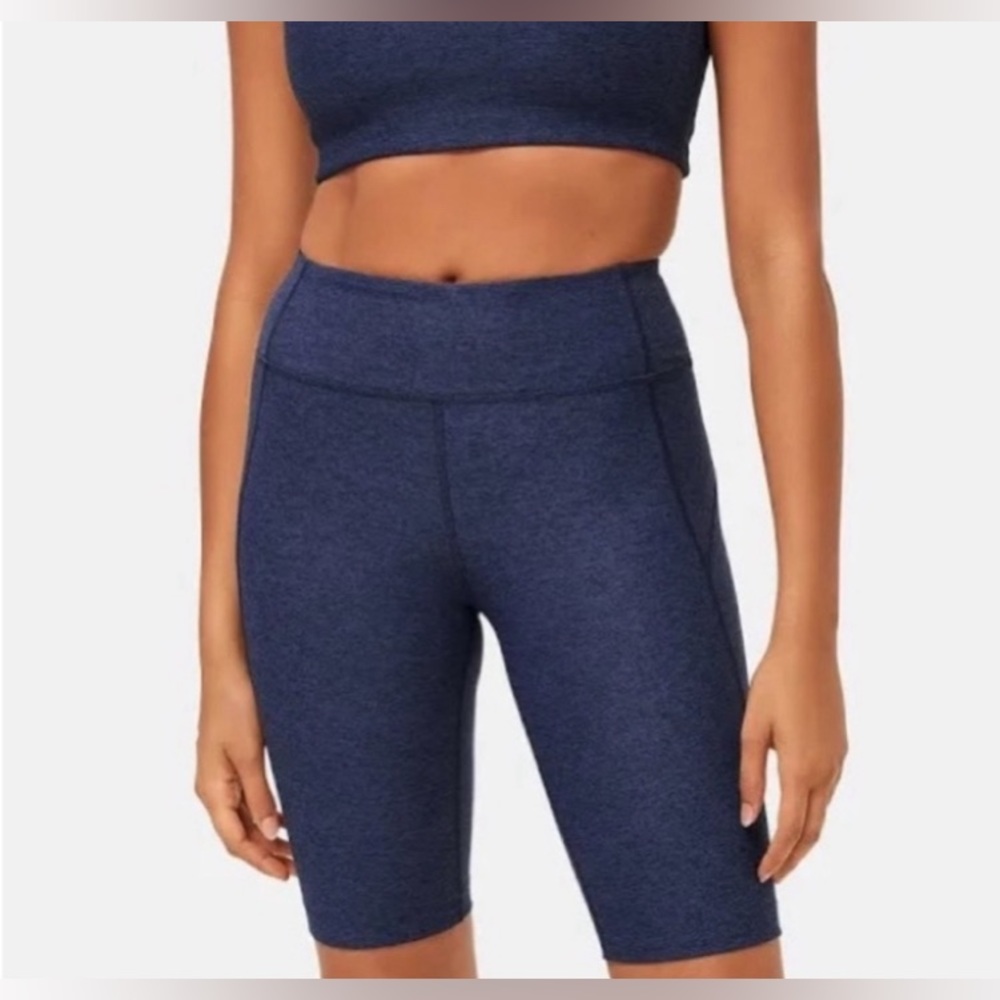 Outdoor Voices Navy Blue Warmup 10” Long Biker Spandex Shorts, Size Large